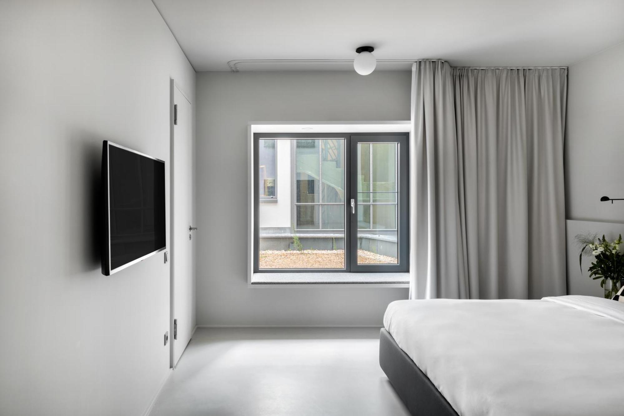 Numa Savi Berlin