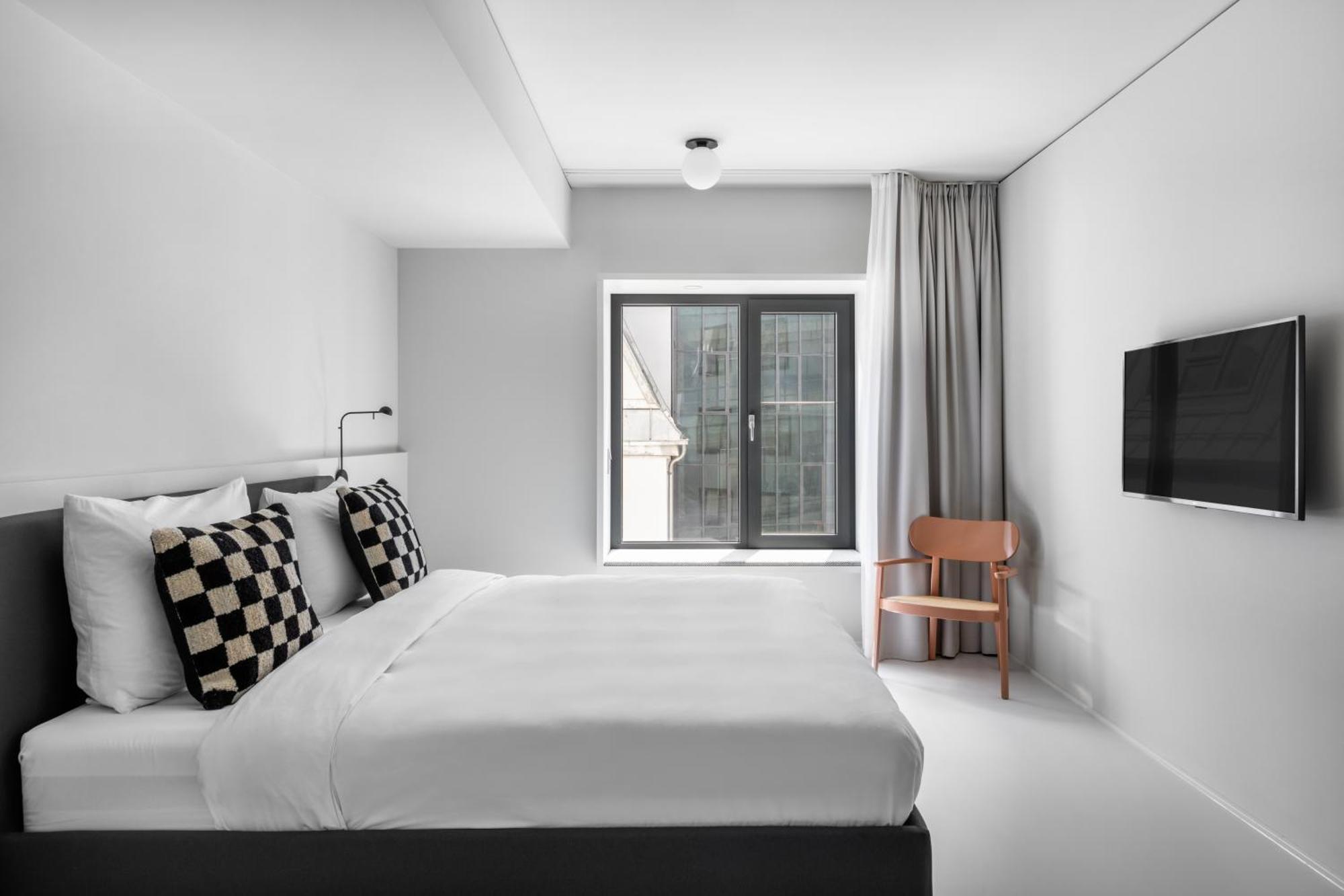 Numa Savi Berlin